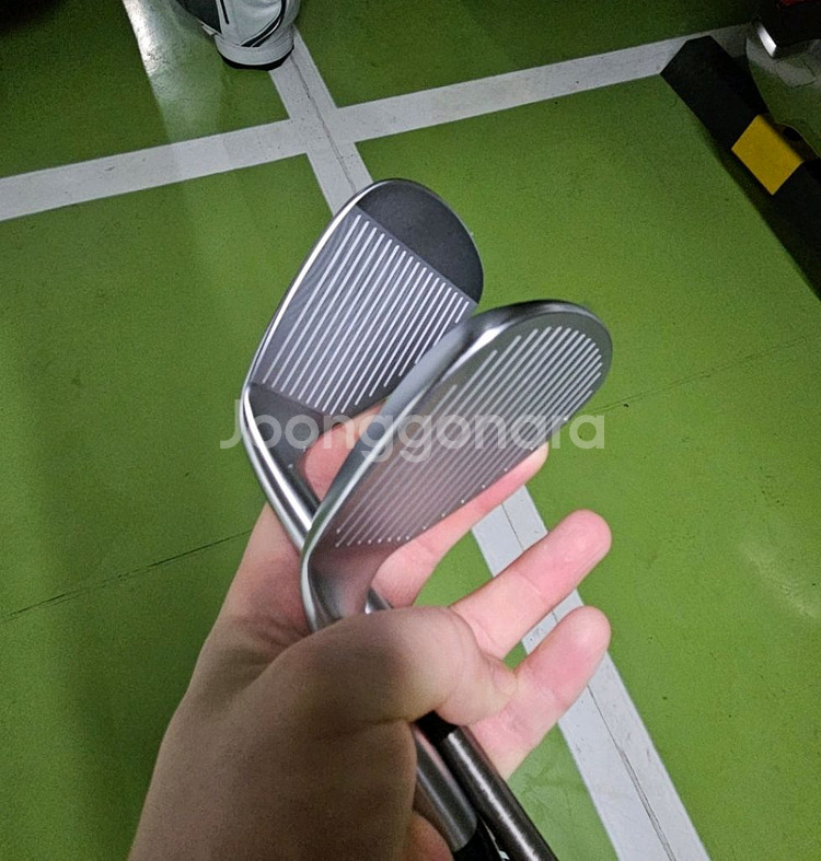 코브라 스네이크바이트 웨지 50도, 56도 스틸파이버--2