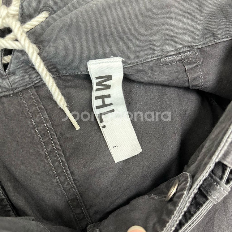 마가렛호웰 정품 워싱가공 벨티드 팬츠 7부--6
