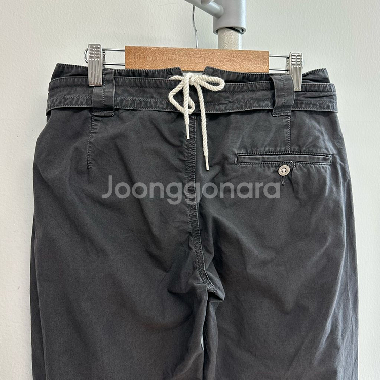 마가렛호웰 정품 워싱가공 벨티드 팬츠 7부--5