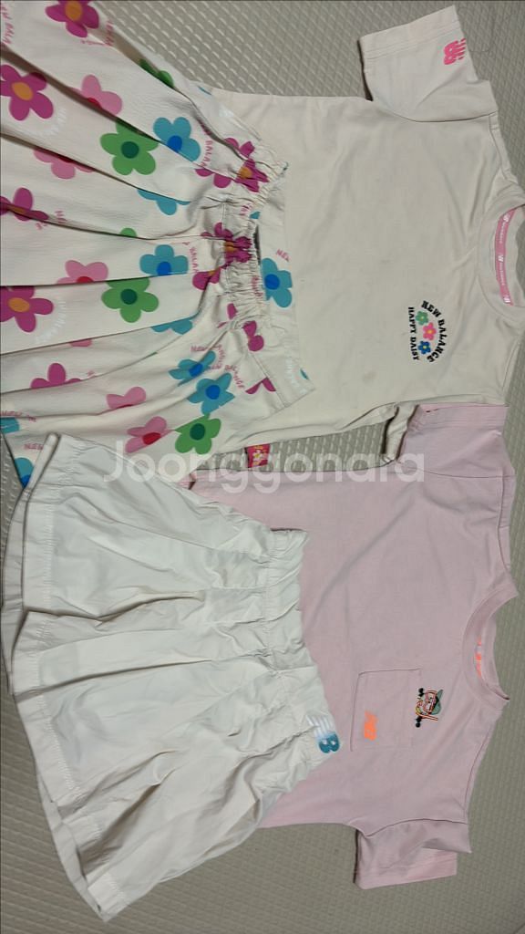 뉴발란스 여아 100사이즈 일괄 택포--0