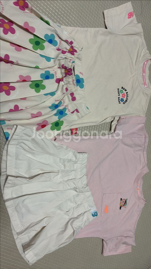 뉴발란스 여아 100사이즈 일괄 택포--1