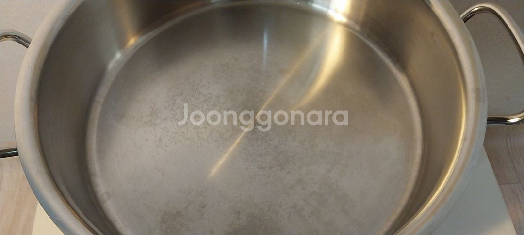 (중고)휘슬러 프로피 냄비팝니다(3.5리터)--3