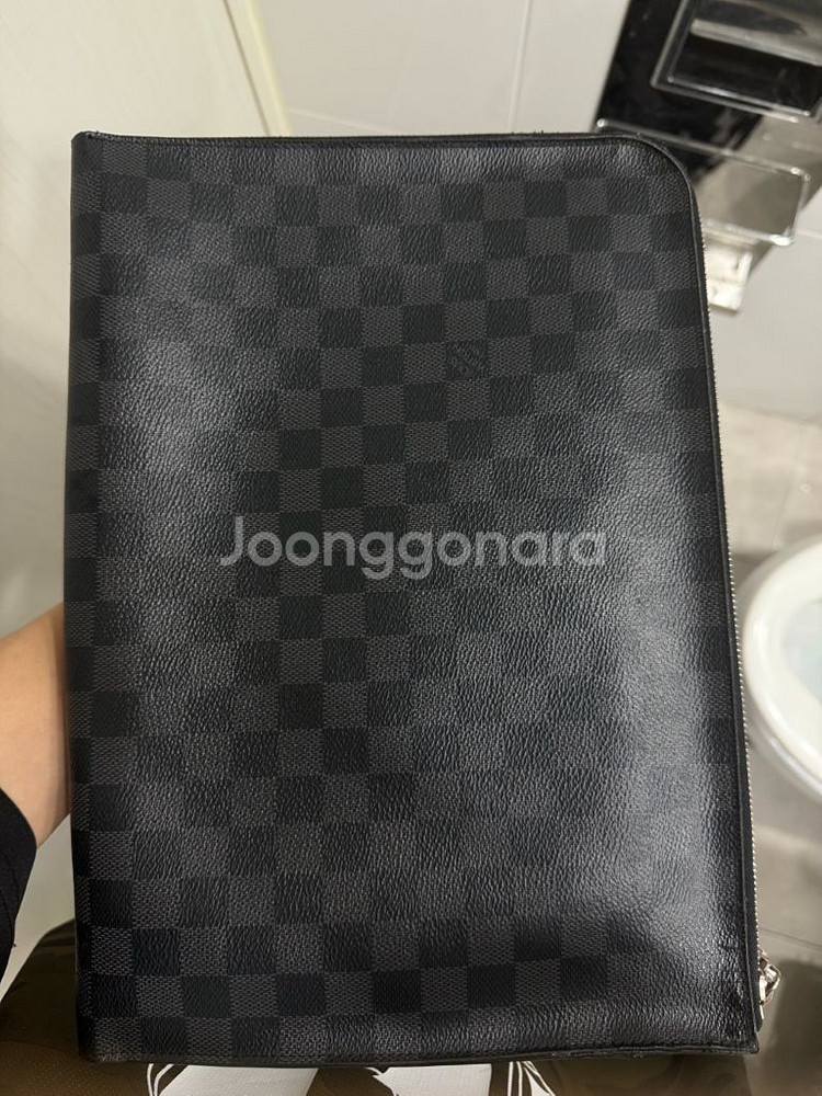 루이비통 클러치--0