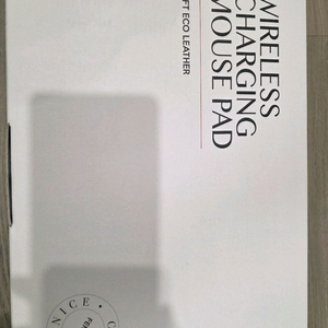페니체 무선충전 마우스 패드