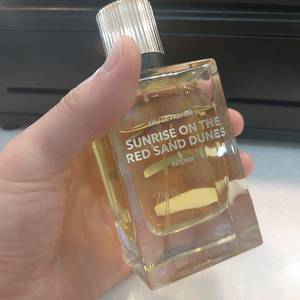 자라 Sunrise on the red sand 향수
