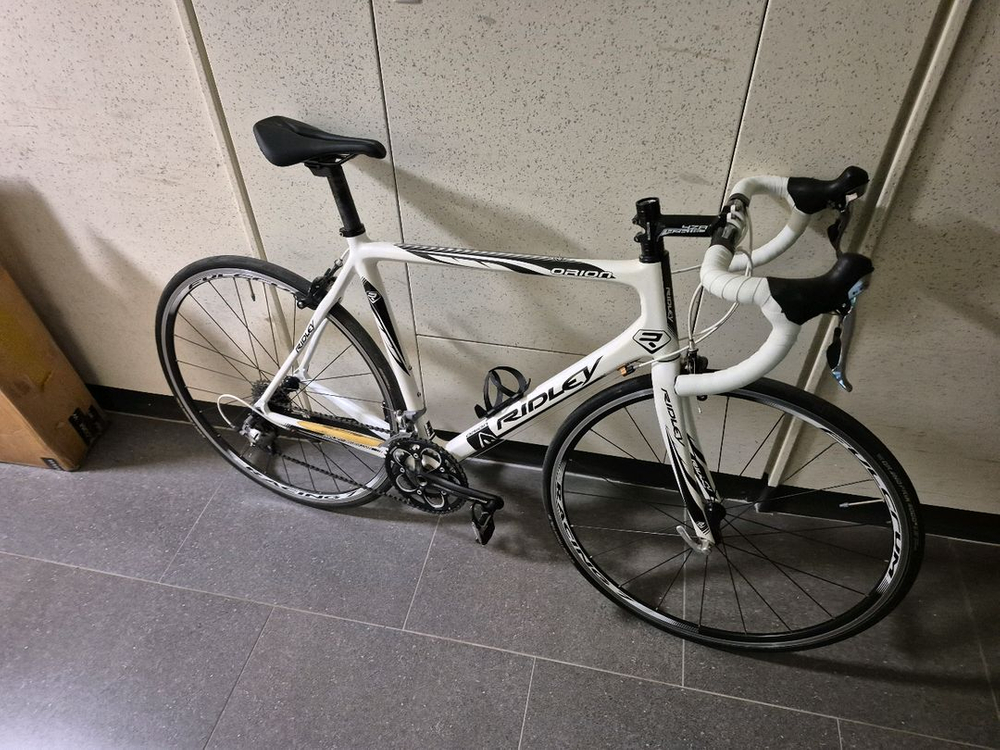 리들리 오리온 105급 카본 로드 자전거 급처분 이미지