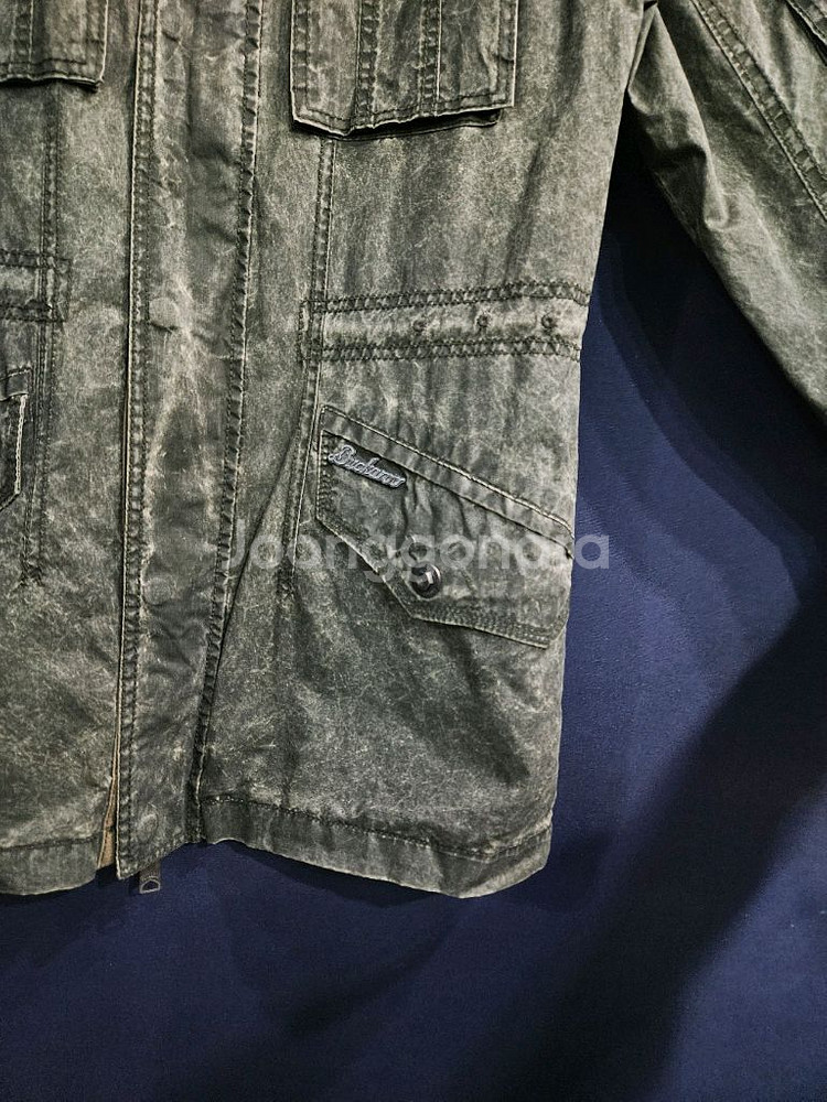 버커루 빈티지 카키컬러 남성 슬림핏 95 야상점퍼--5