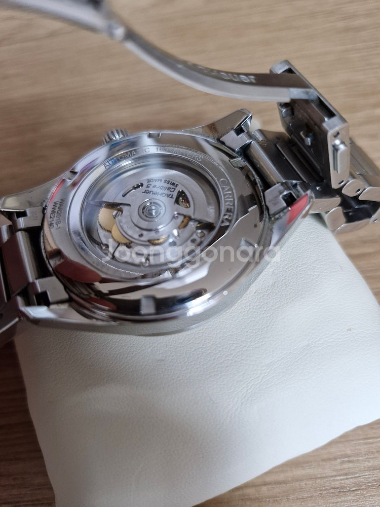 테그호이어 카레라 칼리버 5 데이 데이트 WAR201B--1