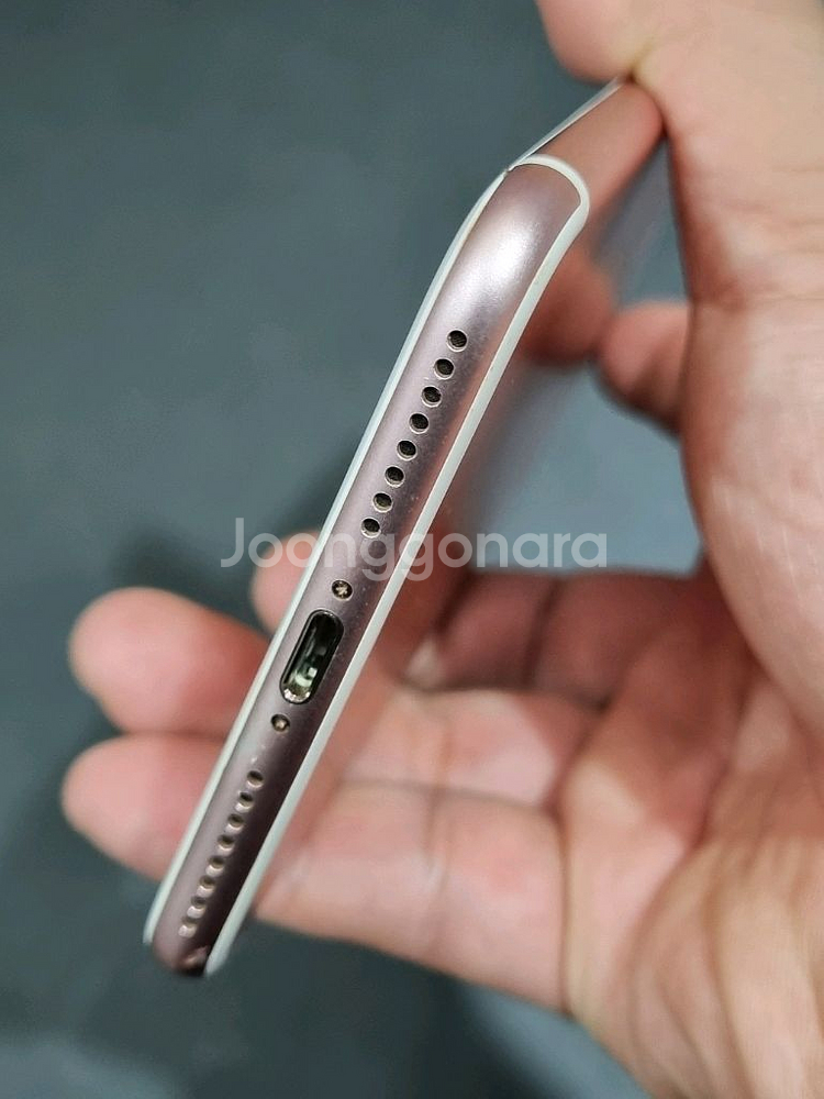 아이폰7플러스 256GB 로즈골드 배터리 100%--7