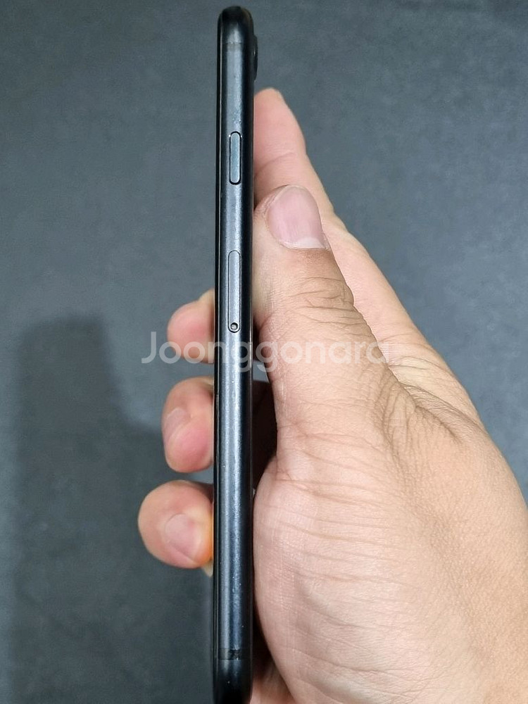 아이폰SE2 128GB 블랙 배터리 88%--6