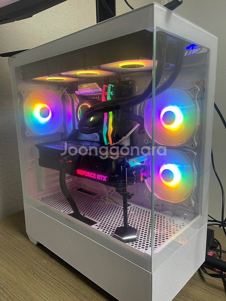 13600kf 4070ti 본체 + QHD 170Hz--0