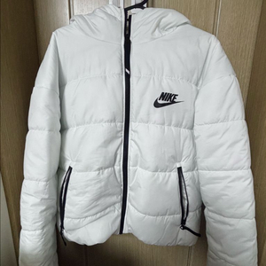 Nike나이키 여성 숏패딩 M 화이트 DJ6996-10