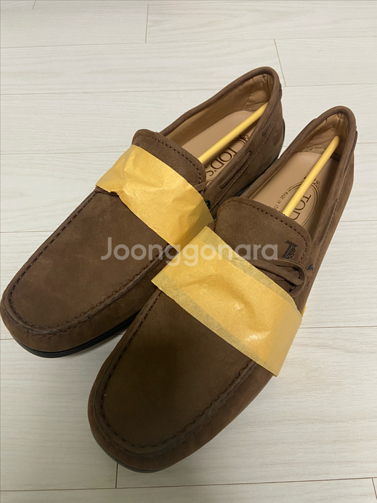 토즈 고미노 드라이빙슈즈(새상품, 직구) 255-260--0