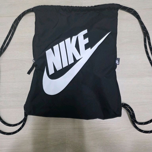 나이키 짐색 블랙