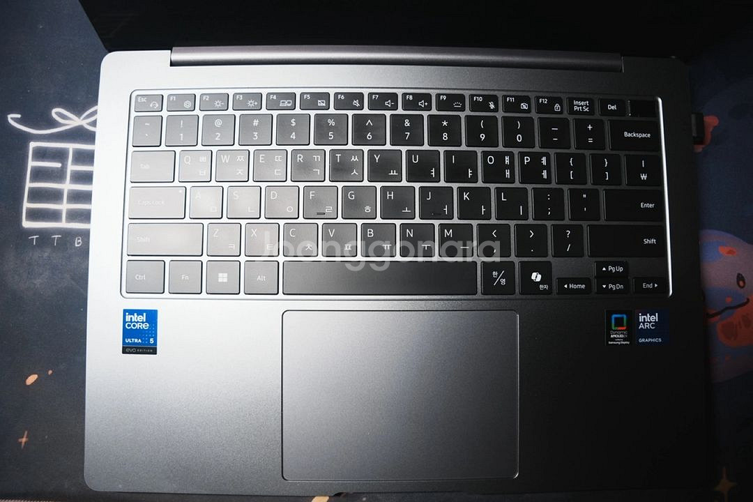 갤럭시 북5 Pro U5 14인치--2