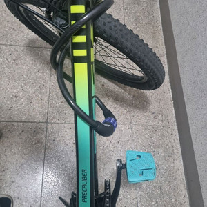 트렉 프리칼리버 24인치 자전거