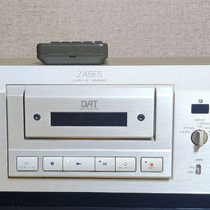 소니 상급 DAT DTC-ZA5ES (리모콘 등 포함)