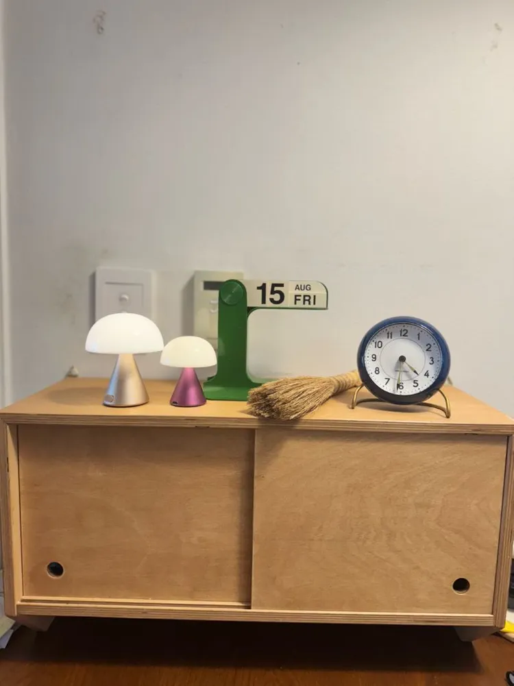 원목 슬라이딩 수납장(Wall slide cabinet - 안심되는 중고거래