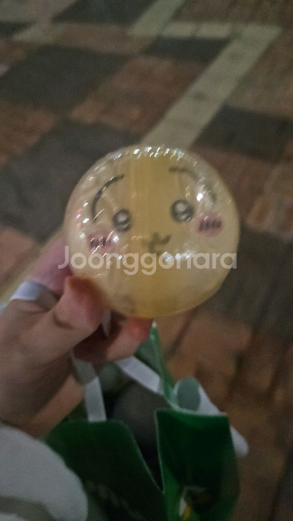 치이카와 네소베리 가챠 우사기, 카니2개--1