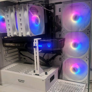 9600x rtx5070 게이밍 컴퓨터 본체