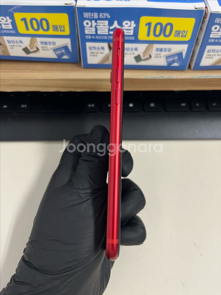 아이폰Se3 128G 레드 S급!--5
