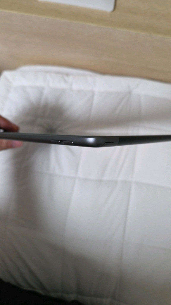 아이패드 8세대 128gb 셀룰러 이미지