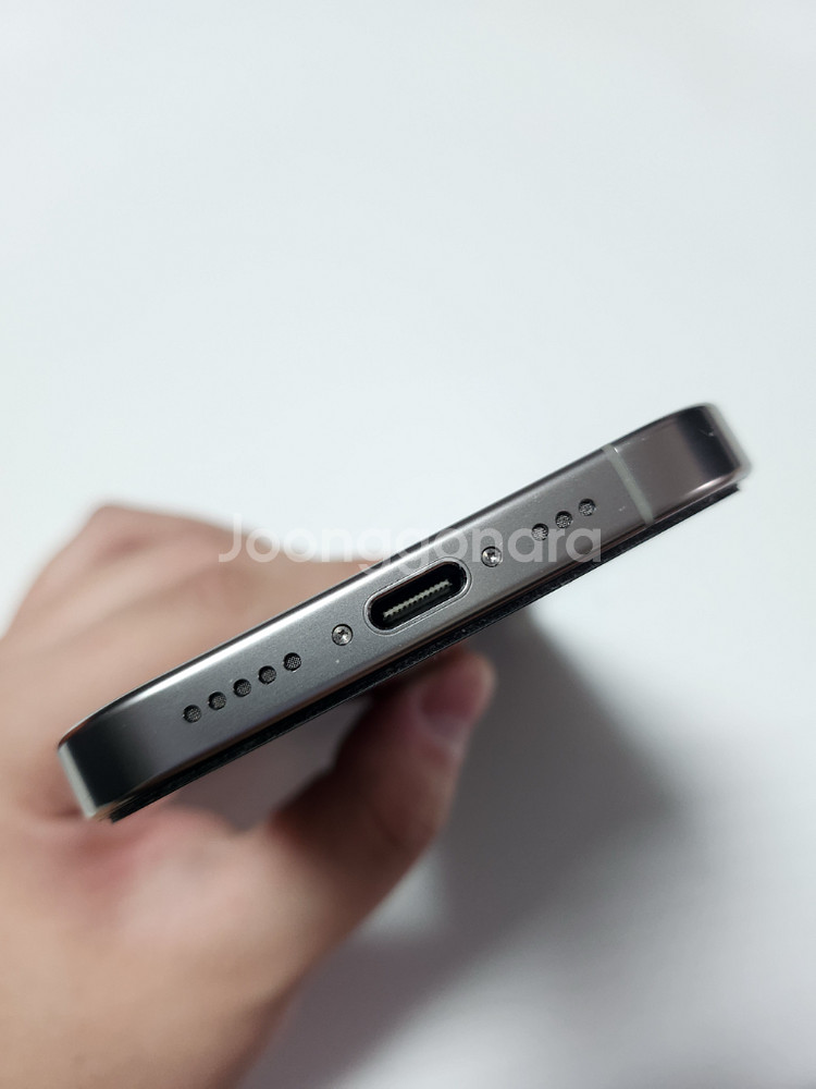 아이폰16프로 128gb 내추럴티타늄 s급--4