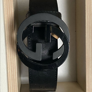 구찌 GG 버클 가죽 벨트 남성 3.5cm 블랙