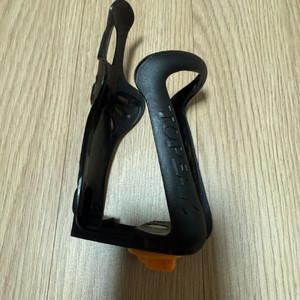 토픽 자전거 조절식 물통 거치대, 케이지 새상품