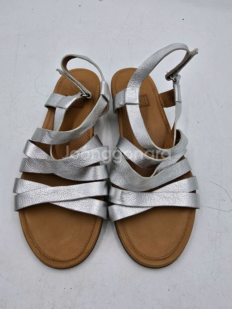 FitFlop 실버 스트랩 샌들255~260--0