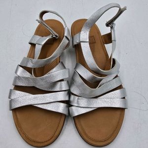 FitFlop 실버 스트랩 샌들255~260