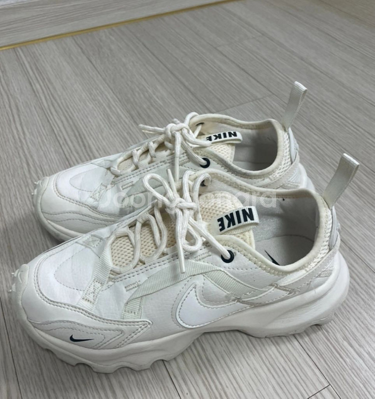 나이키 TC7900 써밋화이트 키높이 운동화 스니커즈--0