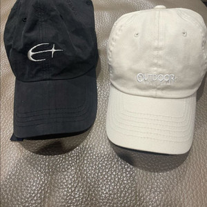 모자 2개 판매합니다
