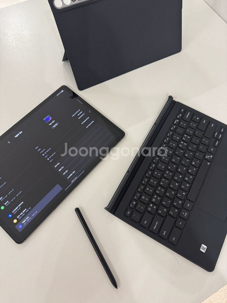 갤럭시탭 s9+ 5g 256기가 + 키보드커버 세트--0