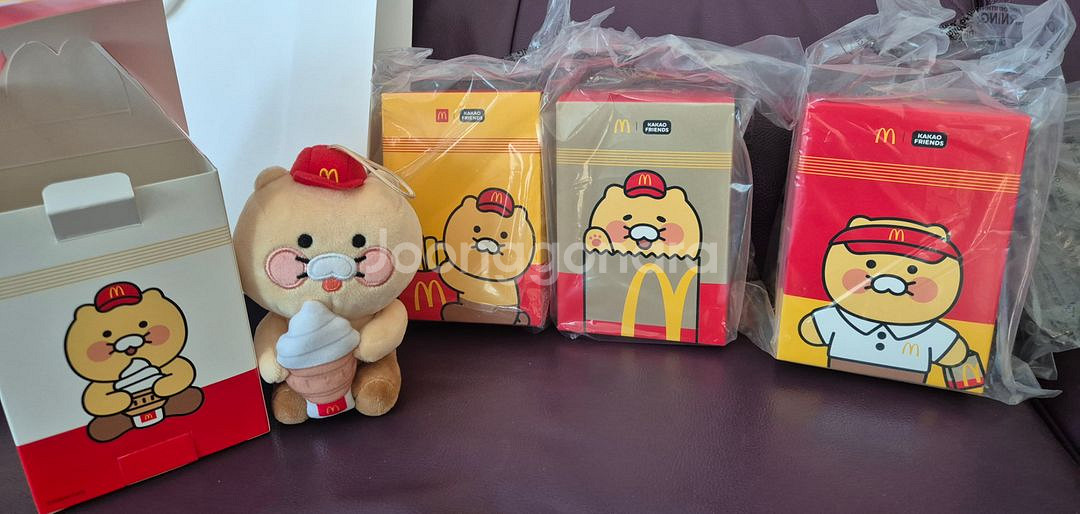 맥도날드 춘식이 인형 세트--0