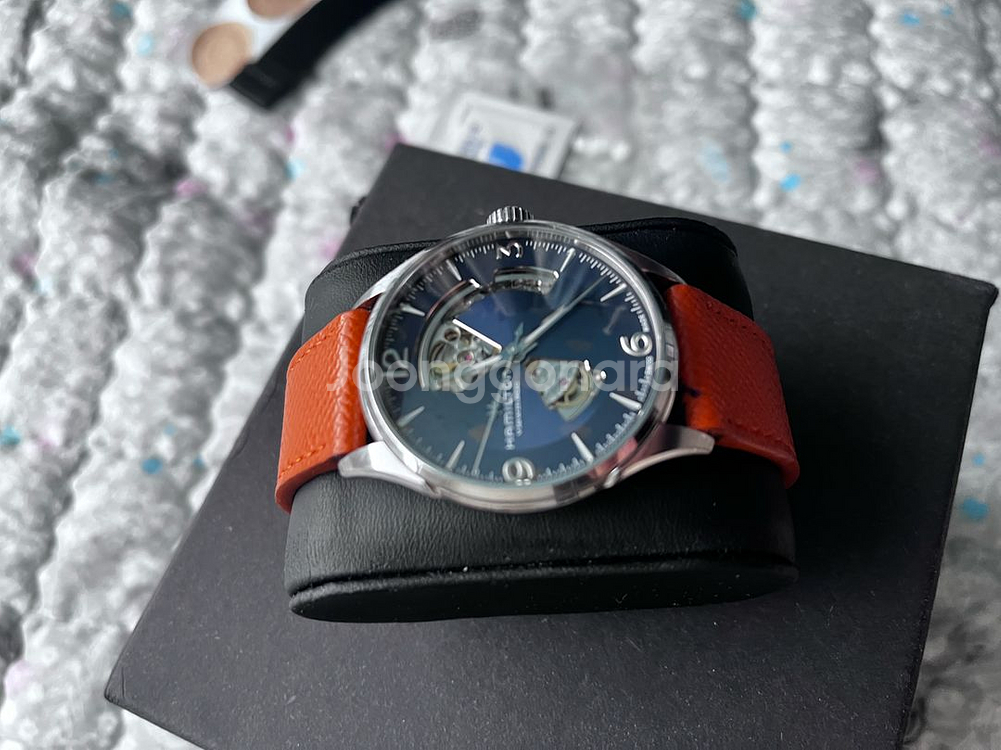 해밀턴 오픈하트 44mm 청판 완박 오렌지스트랩 증정--1