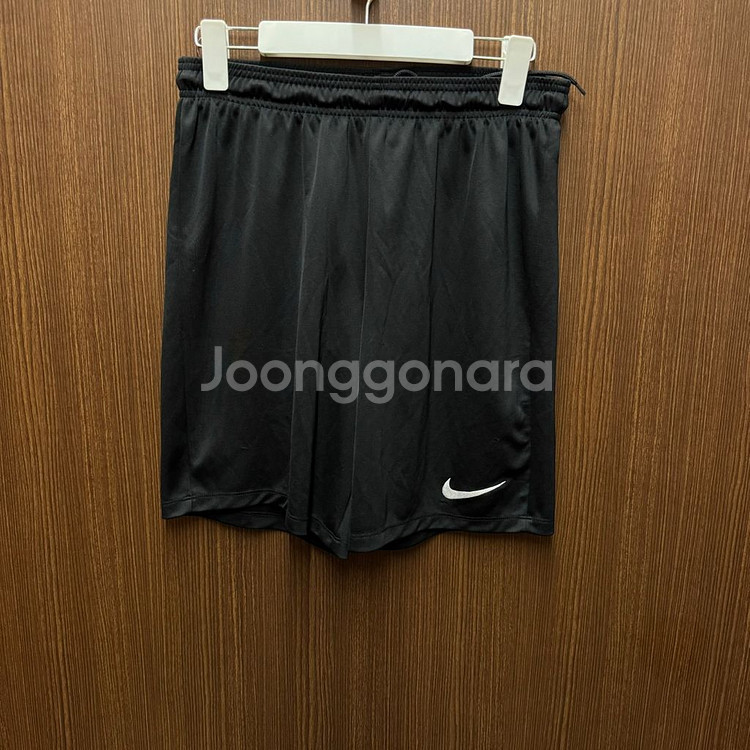 나이키 드라이핏 반바지 M--0