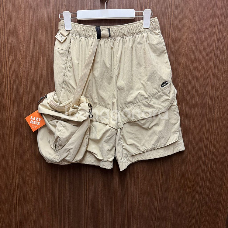 나이키 테크팩 카고 쇼츠 반바지 M--0