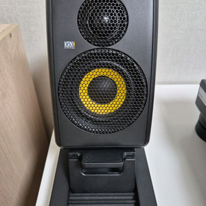 krk goaux3 스피커
