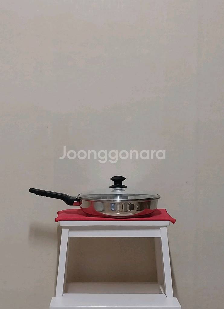 (중고)휘슬러 엠보 프라이팬 팝니다(28cm)--0