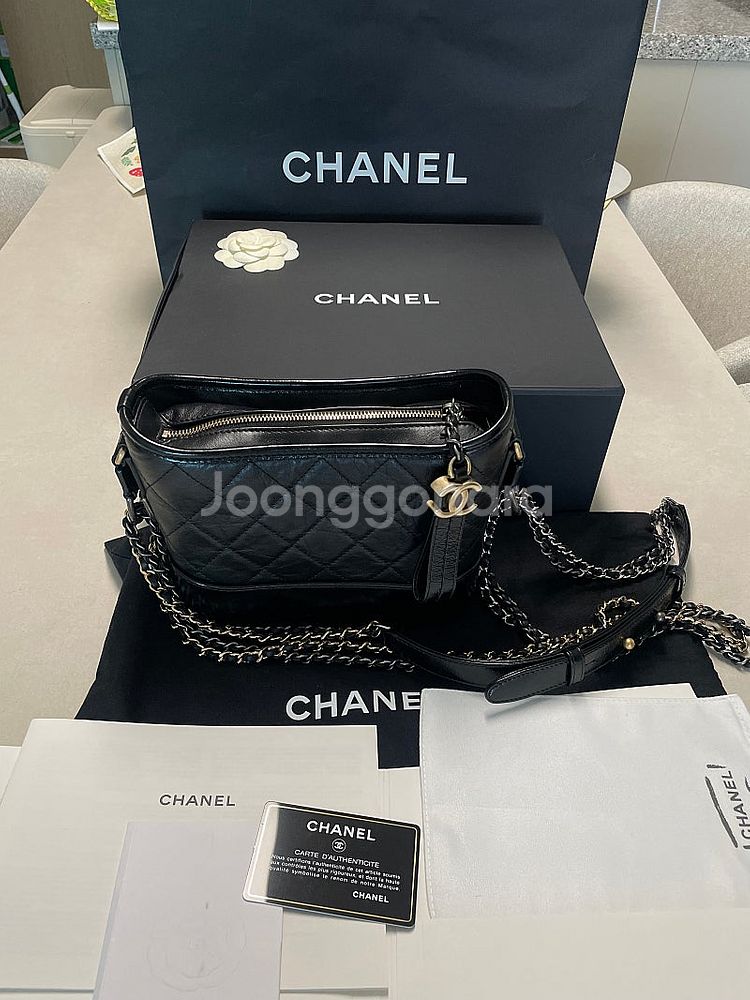 (새상품급) 샤넬 가브리엘 호보백 스몰 블랙--0