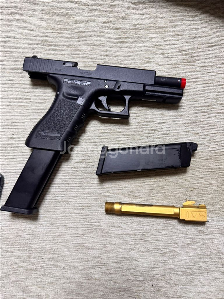 WE GLOCK 18C, HK45, ICS PDW9--3