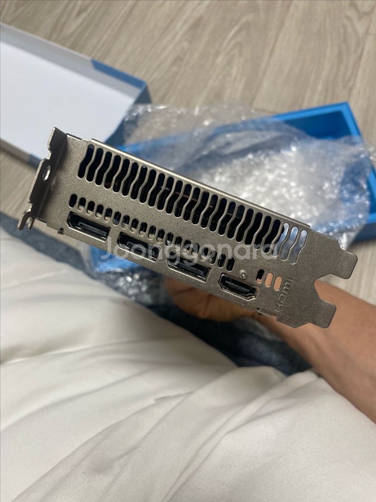 HP RX580 8gb--4