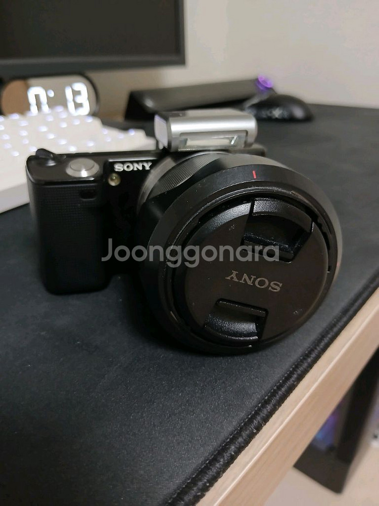 Sony Nex-5--0
