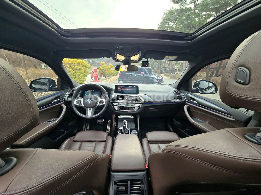 BMW X4 m스포츠 X 21년--4