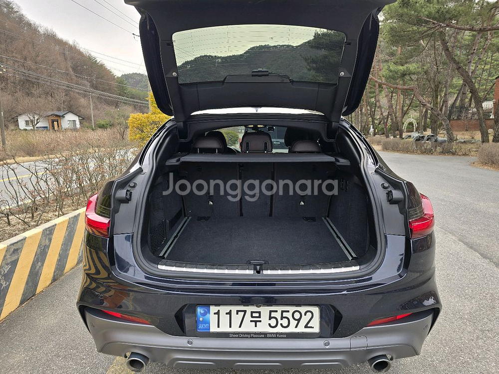 BMW X4 m스포츠 X 21년--8