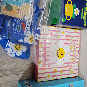 모두새거*위글위글5개묶음(키링 보냉백 뷰티파우치 실리콘