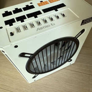 마이크로닉스 Astro G 700W RGB 파워