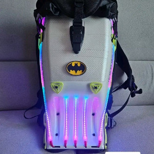 보블비 백팩 LED스트립 작업해드립니다.