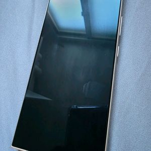갤럭시 S24울트라 512GB 싸게 팝니다~~